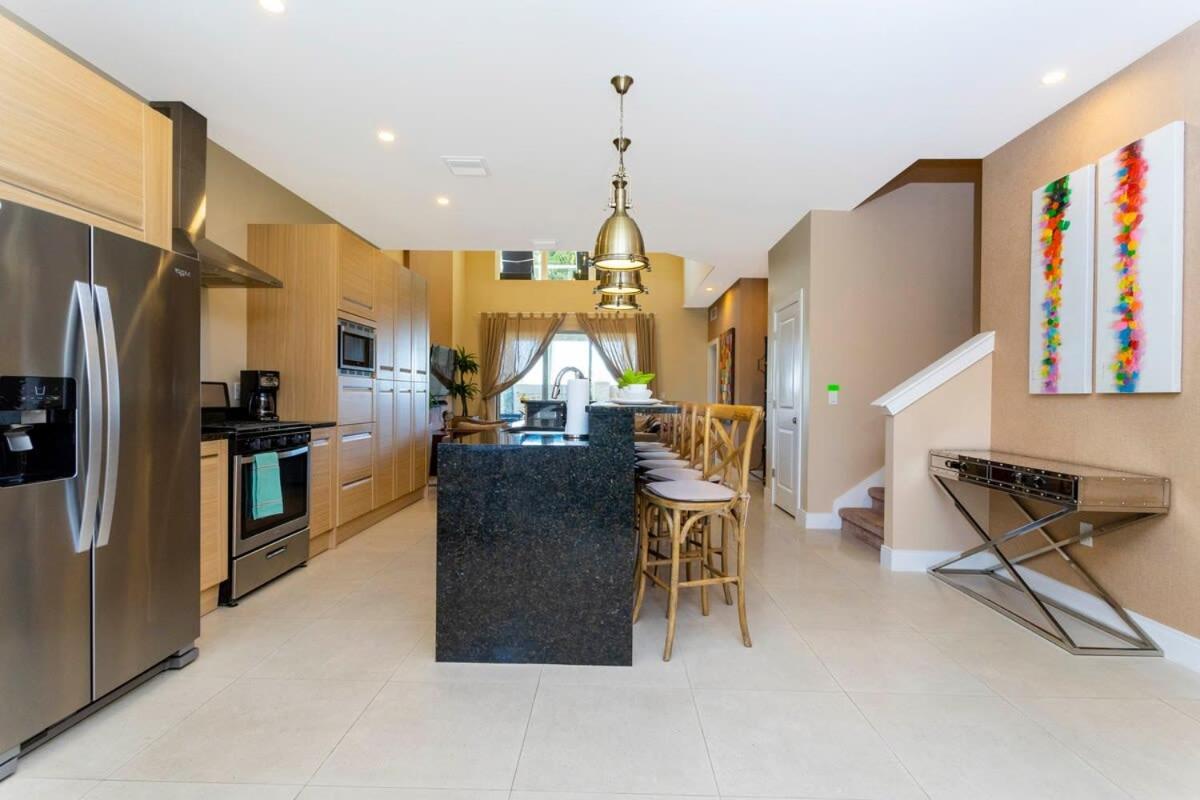 Stunning 4 Bd Close To Disney @ Magic Village 3247 Орландо Экстерьер фото